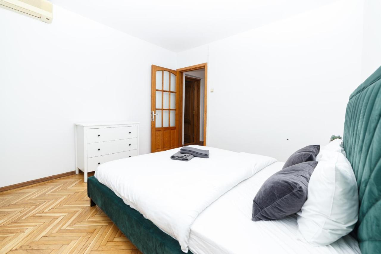 Apartamento Color Ap Calea Victoriei 12C Bucarest Exterior foto